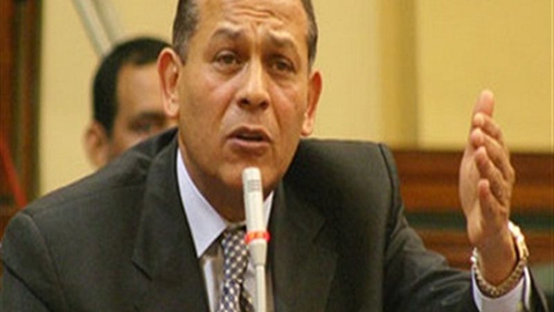 أنور عصمت السادات