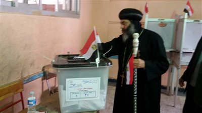 بالصور.. أساقفة يدلون بأصواتهم في انتخابات مجلس النواب