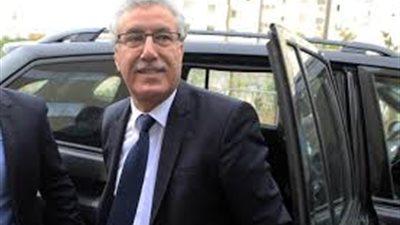 مرشح اليسار يدلي بصوته في الانتخابات التونسية