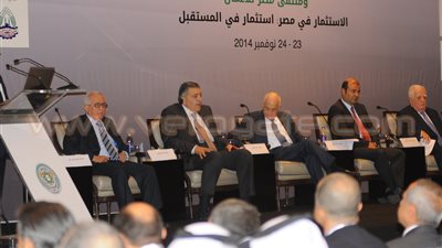 بالصور.. «اتحاد الغرف العربية» يتوقع 8% نمو بالاقتصاد المصري