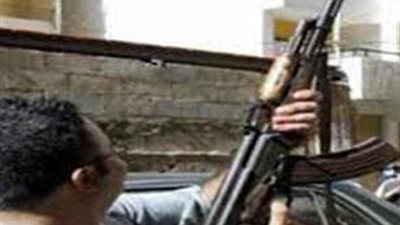 إصابة شخصين في تبادل لإطلاق النار بين عائلتين بأبو قرقاص بالمنيا