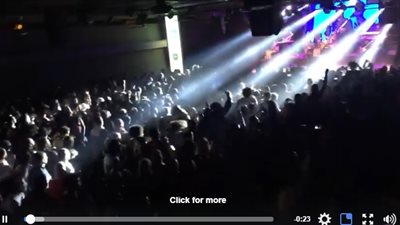 «أوتوستراد» تغرد في حضرة عشاقها في الساقية (فيديو)