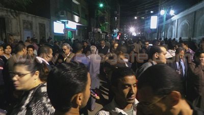 بالفيديو والصور.. نقل جثمان 