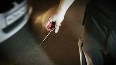 شقيق طالب بالمنيا يطعن مدرسا منع أخاه من تصوير فتيات المدرسة