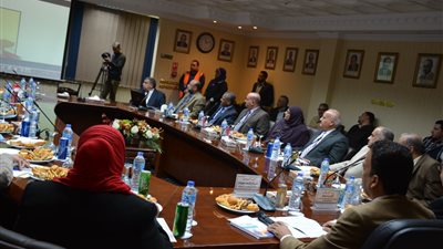 انطلاق مبادرة «سلامتك وصحتك تهمنا» للحد من إصابات وحوادث العمل بالبترول