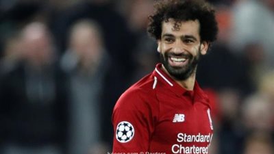 فرانس فوتبول تضع صلاح في التشكيل المثالي للجولة السادسة بدوري الأبطال