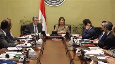 تفاصيل علاقة مصر بالبنك الأفريقي والمشروعات الجارية