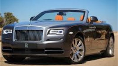 رئيس رولز رويس يوضح أسباب تأجيل طرح سيارة ذاتية القيادة