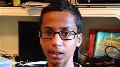 اندبندنت: المخترع المسلم يطالب بتعويض 15 مليون دولار واعتذار مكتوب