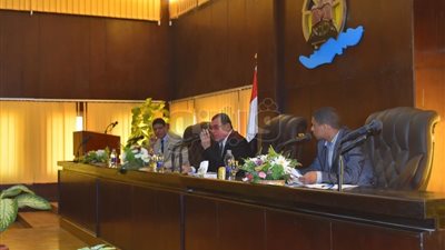 عشرات من طلبات الإحاطة في برلمان الطلائع بالفيوم (فيديو)