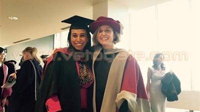 بالصور.. عبير السعدي تحصل على الماجستير بامتياز من بريطانيا