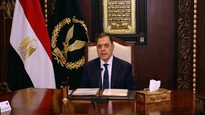 «الداخلية» تبعد 4 روسيين من مصر للصالح العام