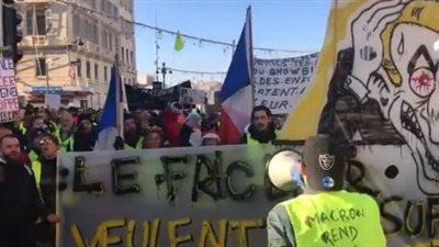 «رحيل ماكرون» يسيطر على مظاهرات فرنسا.. وإغلاق الشانزيليزيه (فيديو)