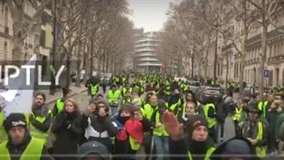 ارتفاع أعداد متظاهري السترات الصفراء المعتقلين لـ85 شخصا بفرنسا