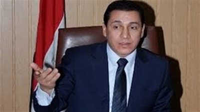 محافظ الشرقية يتابع إزالة مبنى مخالف على أرض زراعية بقرية الحصة