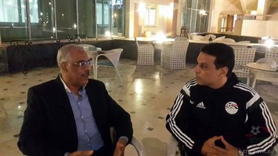 «علام» يؤازر المنتخب الأوليمبي.. ويطالب اللاعبين بتذكرة ريودي جانيرو