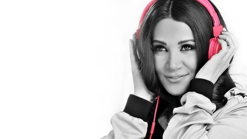الفنانة ديانا حداد