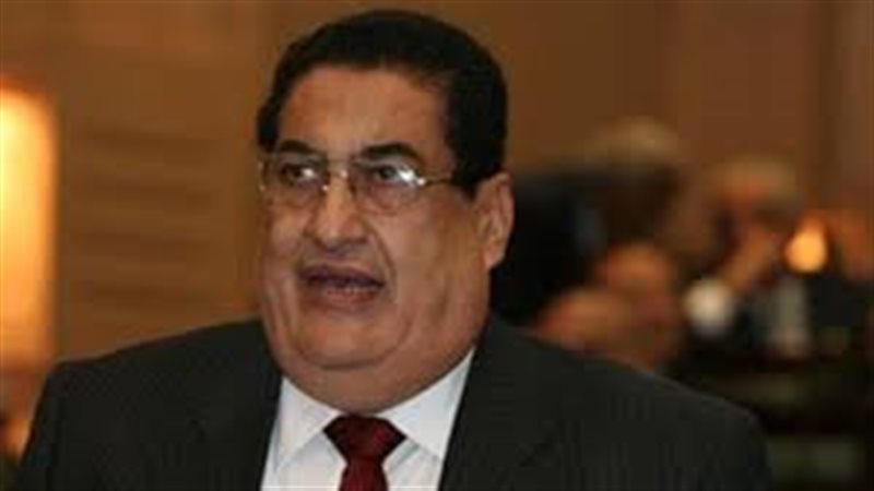  الدكتور محمد رجب