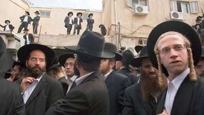 خبراء ينتقدون قانون 