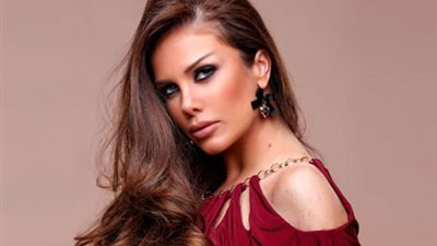 نيكول سابا تدعو لشهداء تونس