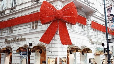 متجر نمساوي يجذب السياح بزينته (صور)