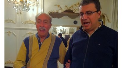 عمرو الليثي ينشر صور والده الأخيرة في ذكرى ميلاده