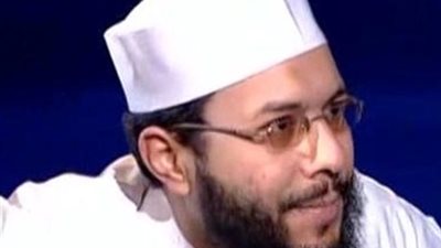 صاحب مقولة «هاتولي راجل» حديث الإعلام.. أنباء عن القبض على محمود شعبان للمرة الثانية.. زوجته: «ناس بملابس مدنية مسكته».. «أمن القاهرة» ينفي.. و«خناقة» بين «