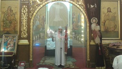 الأنبا شاروبيم يترأس قداس الأحد بكنيسة مارمرقس في قنا (صور)