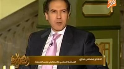 بالفيديو.. «حجازي»: مصر دولة «بلا عقل».. و«مبارك» سرق «الحلم الوطني»