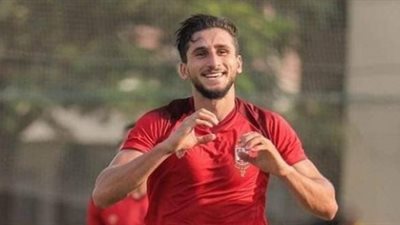 حقيقة هروب مهاجم الأهلي إلى الدوري السعودي