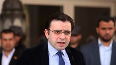 الثقافة الفلسطينية تكرم الكاتب خيري حمدان بعد فوزه بـ«الريشة»