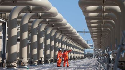 الكويت توقع اتفاقا مع العراق على استيراد الغاز الطبيعي