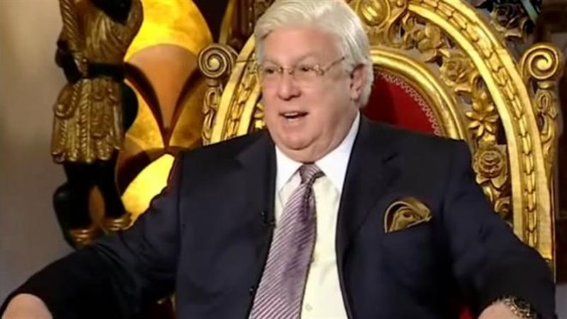 الفنان الكبير حسن