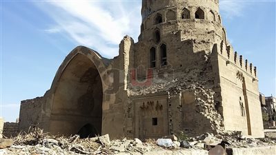 خانقاه الأميرة «خوند طوغاي» مقلب قمامة ووكر لتعاطي المخدرات.. (صور)