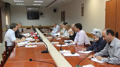 مؤتمر علمي بطب عين شمس حول 