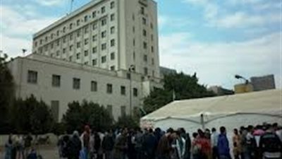 وقفة أمام الجامعة العربية احتجاجًا على تنظيم البطولة الأوربية بإسرائيل