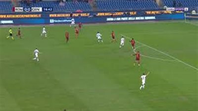 روما يفوز على جنوى 3 / 2 بالدوري الإيطالي (فيديو)