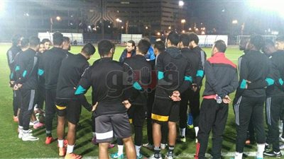 طلعت يوسف يقود تدريبه الأول مع سموحة (صور)