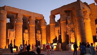 شبح تسريح العمالة يراود مستثمري السياحة.. مطالب بإلغاء الضرائب وتأجيل مستحقات التأمينات والكهرباء.. «مستثمري جنوب سيناء» تناشد الدولة بمساندة القطاع.. ومقترحات بإنشاء صندوق أزمات بـ2 مليار ج