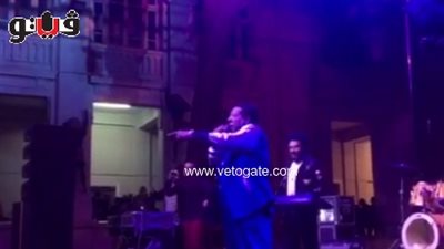 «شعبولا» يعود من رحلة المرض بـ«هبطل السجاير» بالجامعة الأمريكية (فيديو)