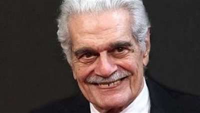 عمر الشريف: زحام القاهرة صعب جدا