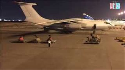 بالفيديو.. ثري خليجي يستأجر طائرة خاصة لنقل الإبل