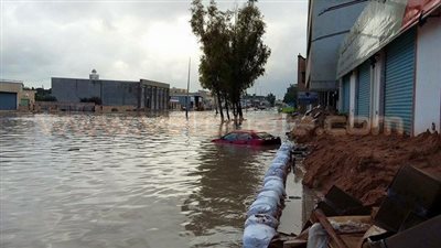 بالصور.. طرابلس تغرق في مياه الأمطار