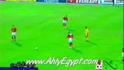 عصام الحضري.. 15 عاما بين هدفه الأول والثاني