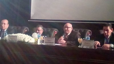 رئيس جامعة عين شمس: المعلم أساس التنمية البشرية والاقتصادية