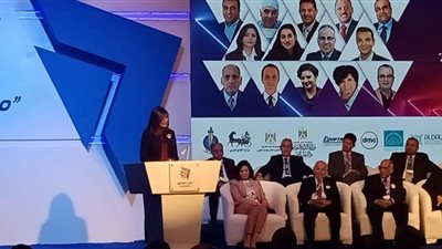 وزيرة الهجرة تعلن تدشين مؤسسة «مصر تستطيع»