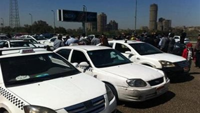 «المالية» ترد على اتهامات أصحاب التاكسى الأبيض.. مشروع الإحلال غير إجباري وتوجد 3 طرق بديلة.. سددنا 346 مليون جنيه ضريبة حتى نهاية 2013.. وأسعار «فيرنا» تصل إلى 63 ألف جنيه بعد إضا