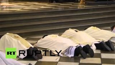 بالفيديو.. مطران غرناطة يتوسل الصفح بسبب فضائح الاعتداء الجنسي على الأطفال