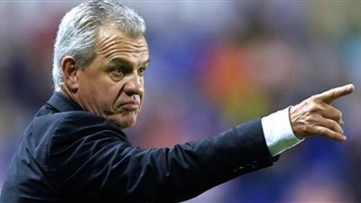 أجيري يتمسك بمعسكر خارجي قبل كأس الأمم