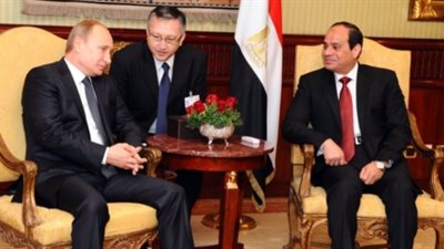 السيسي يصل مطار القاهرة لاستقبال نظيره الروسي